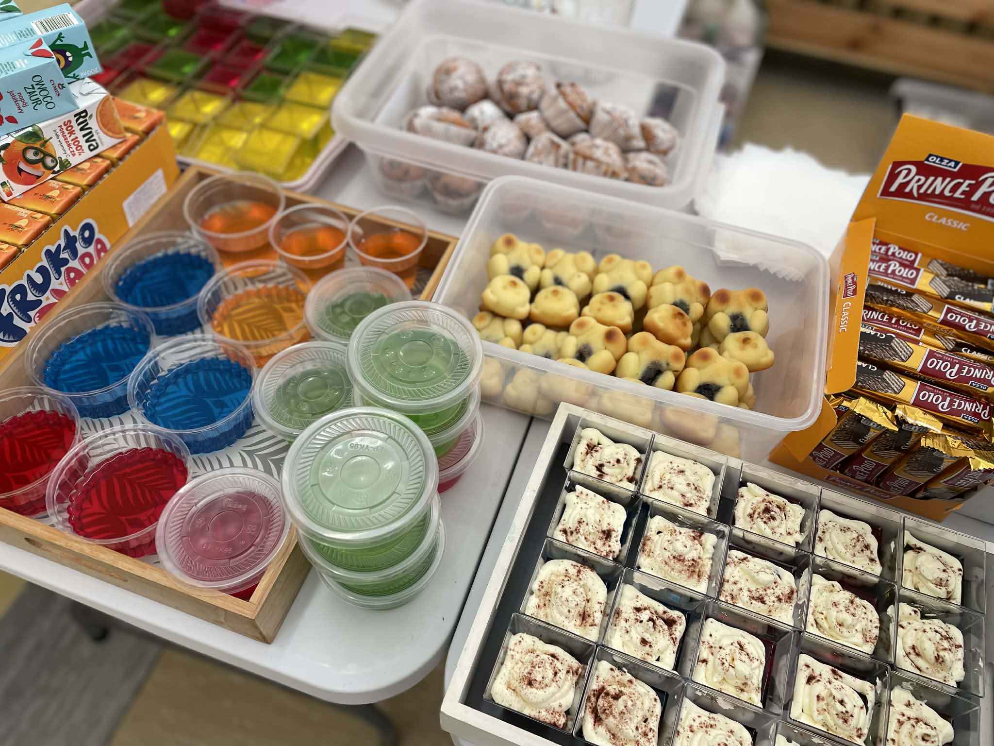 Szkolny sklepik dla hospicjów