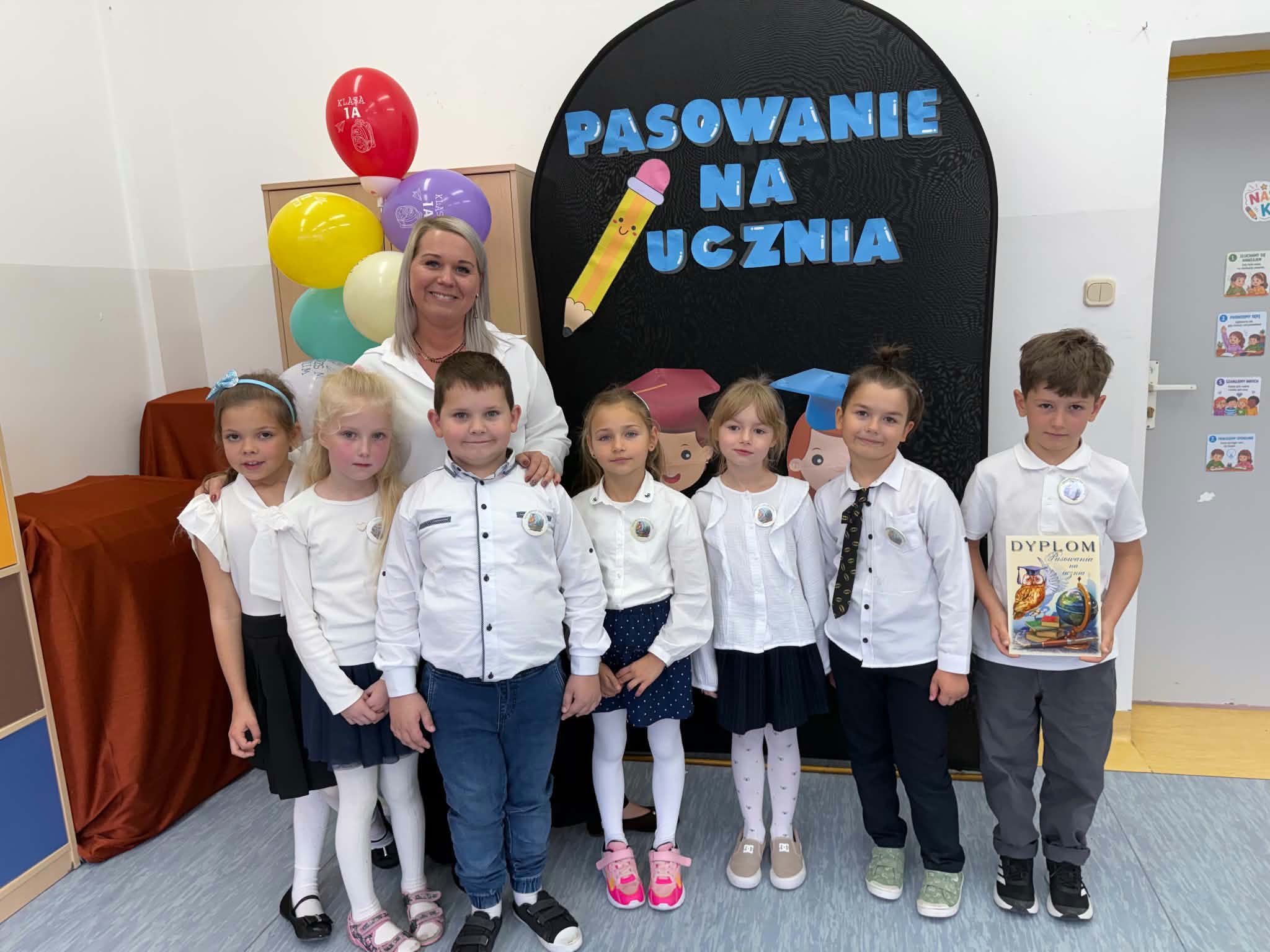 Uroczyste pasowanie na ucznia klasy I
